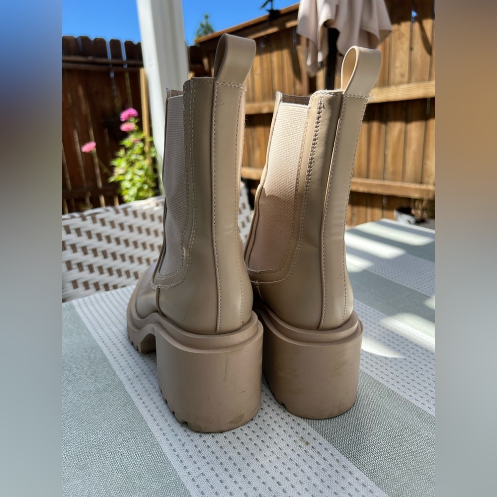 Zara Beige Chunky Heel Ankle Boots - Picture 3 of 4